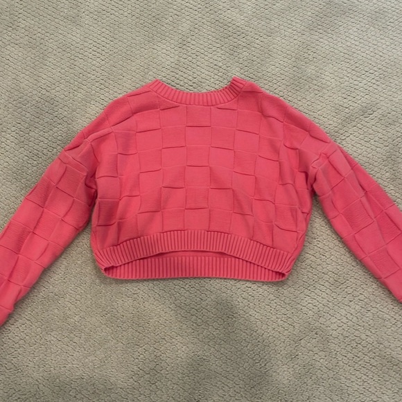 Checkered pink Hollister sweater! - Picture 1 of 3